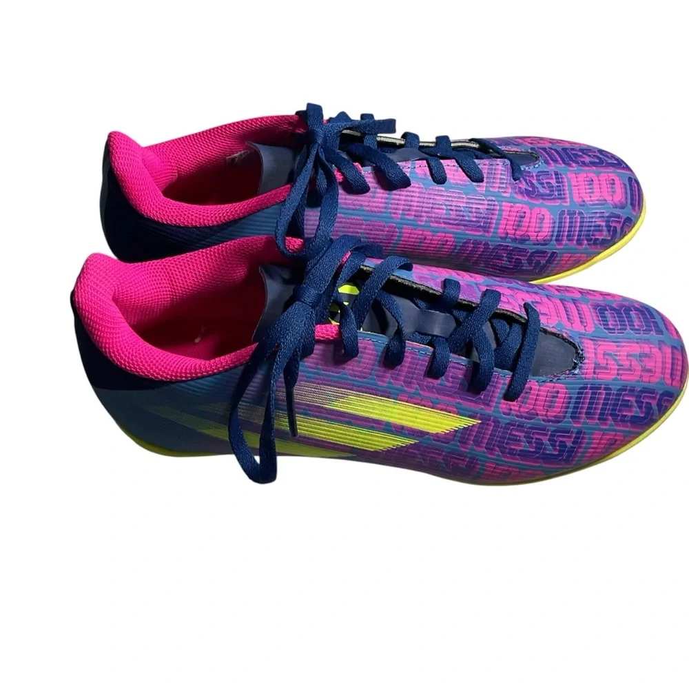 Adidas Messi.4 SpeedFlow indoor soccer shoes women’s 7